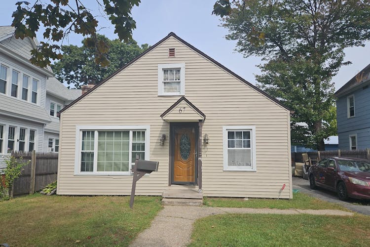 67 Melha Avenue Springfield, MA 01104, Hampden County