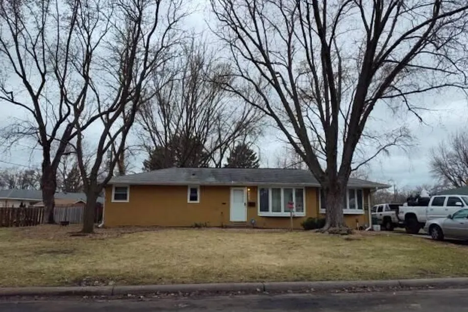 980 Overton Dr NE Fridley, MN 55432, Anoka County