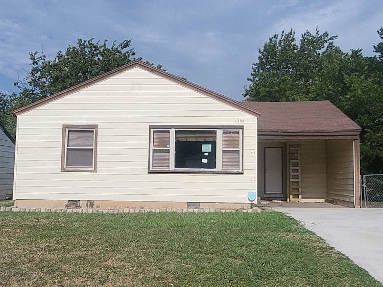 1208 Jet Dr Midwest City, OK 73110, Oklahoma County