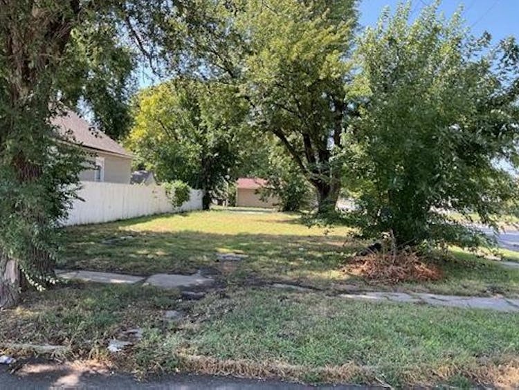 6302 Grant St St Joseph, MO 64504, Buchanan County