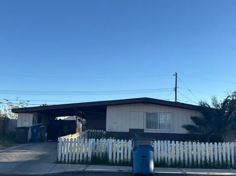 2313 E McWilliams Ave Las Vegas, NV 89101, Clark County