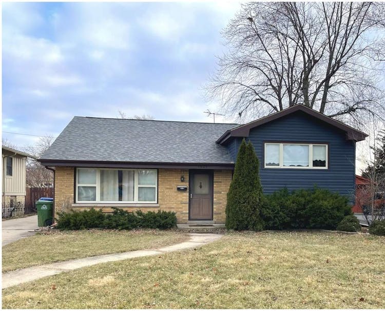 5009 West 101st Street Oak Lawn, IL 60453, Cook County