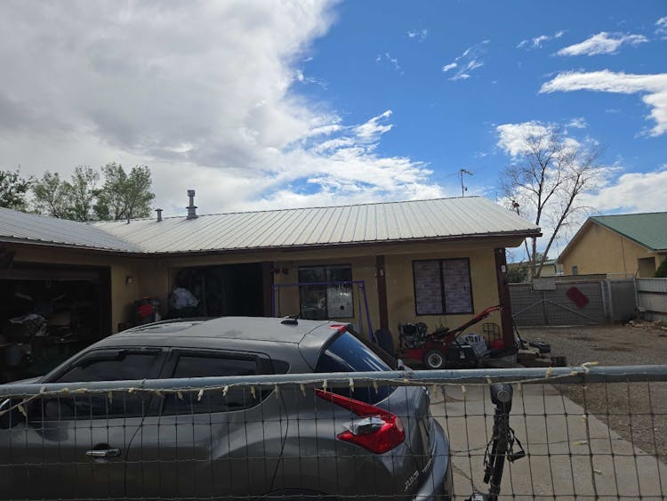 1861 Peyton Rd Los Lunas, NM 87031, Valencia County