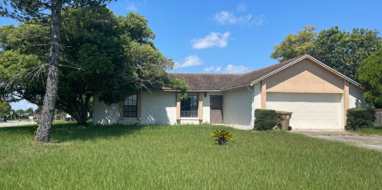 101 Teakwood Dr, Kissimmee, FL, 34743, USA
