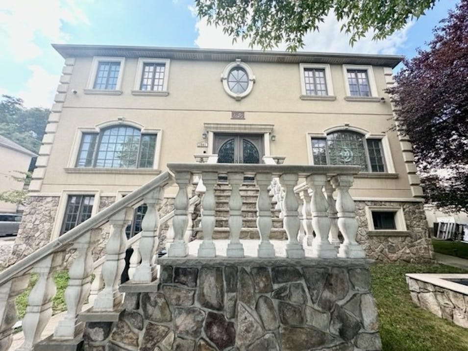 1841 Richmond Road Staten Island, NY 10306, Richmond County