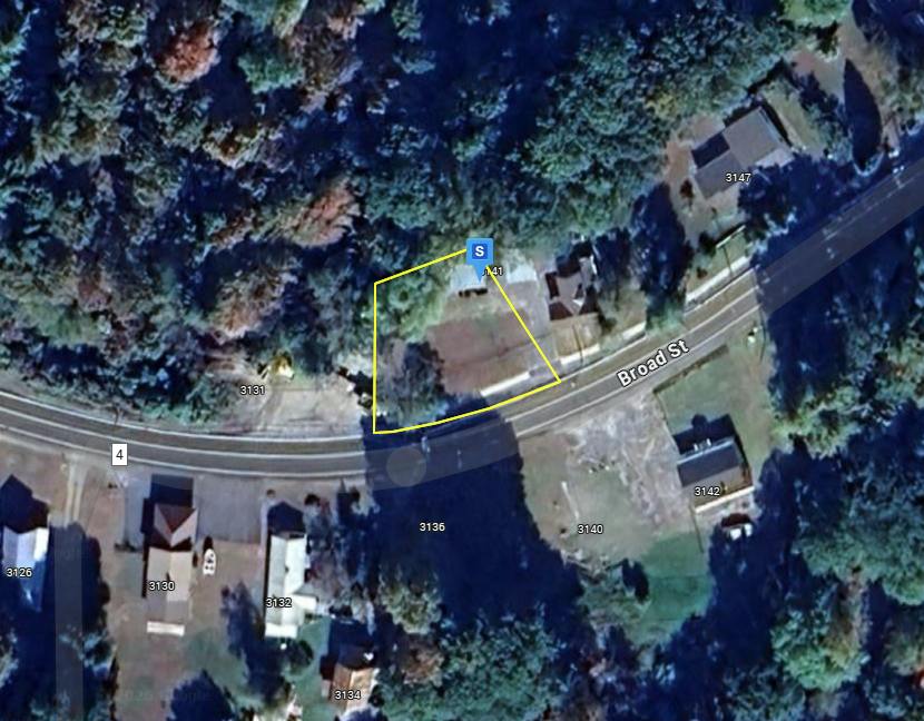 Broad St, Port Henry, NY 12974