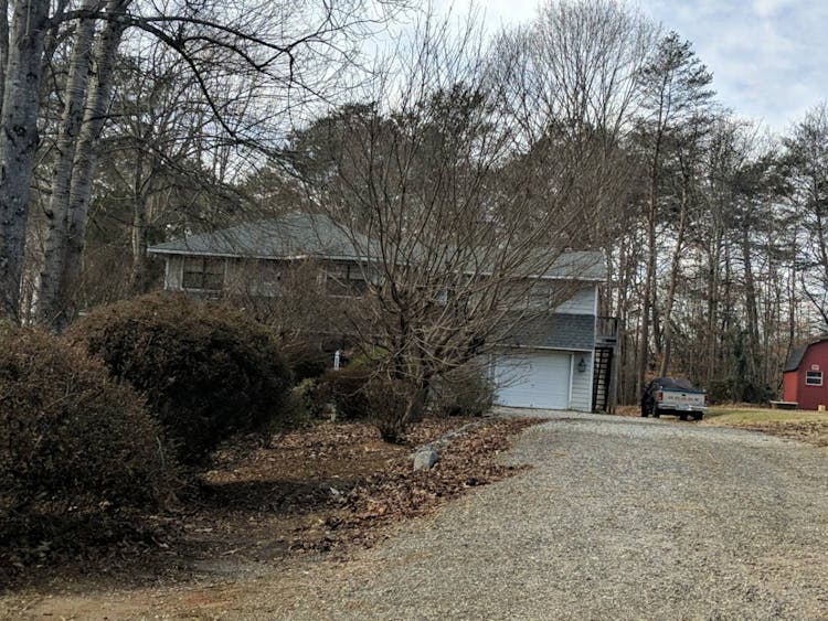3481 Section House Rd, Hickory, NC, 28601, USA