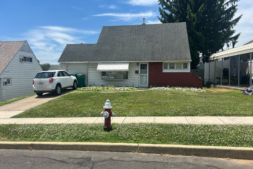 115 Vermont Ln