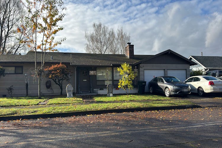 2611 Fir St Longview, WA 98632, Cowlitz County