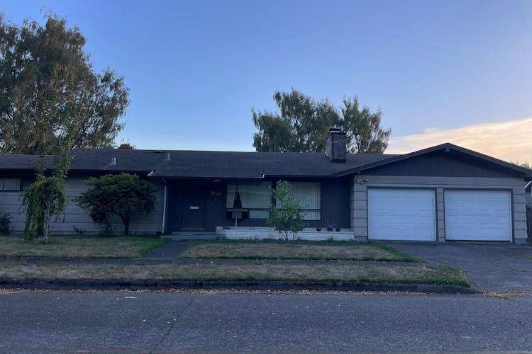 2611 Fir St Longview, WA 98632, Cowlitz County