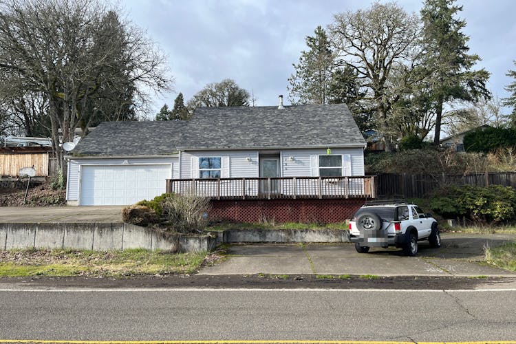 725 NW Quarry Rd Albany, OR 97321, Benton County