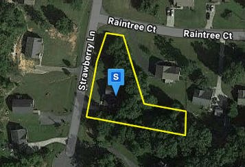 Strawberry Ln, Randleman, NC 27317