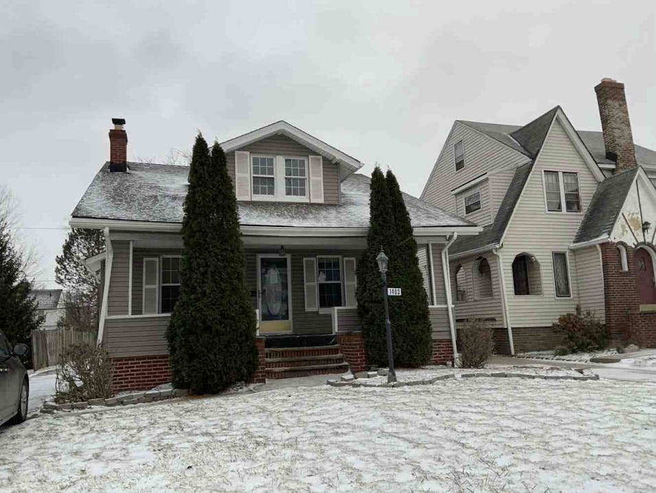 1403 Plainfield Rd South Euclid, OH 44121, Cuyahoga County