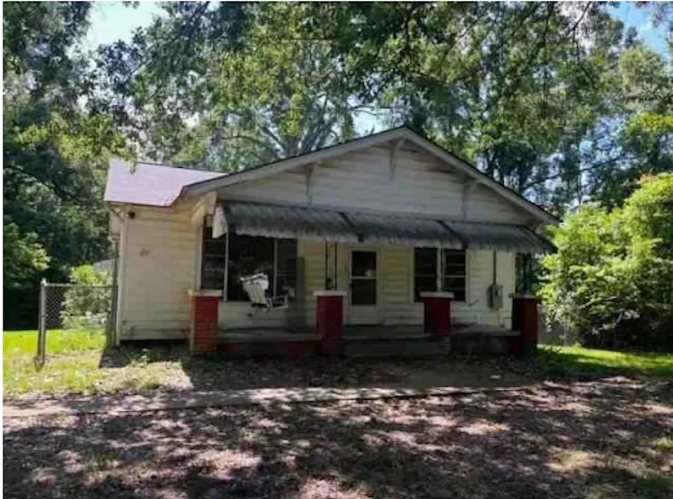 301 Lovers Lane Vicksburg, MS 39183, Warren County