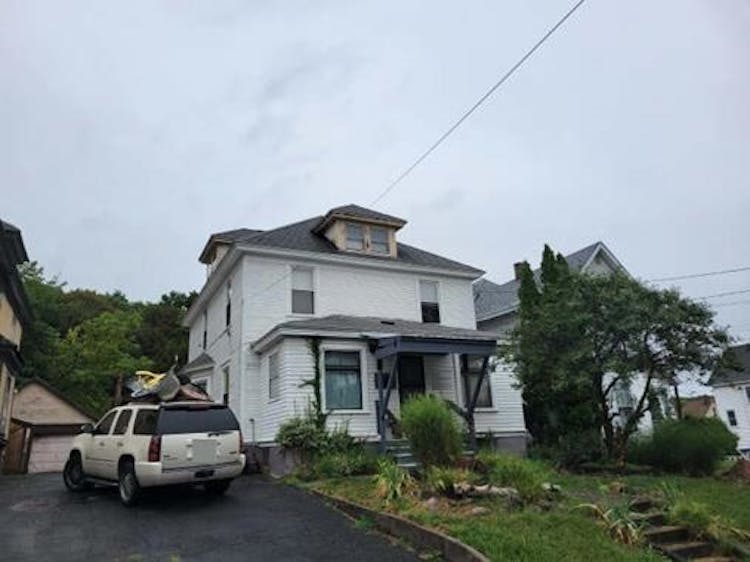 713 Avery Ave Syracuse, NY 13204, Onondaga County