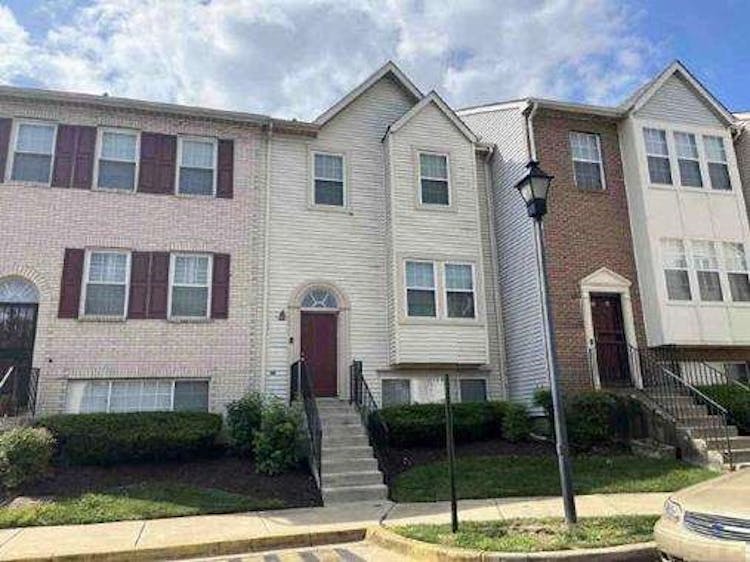 3749 Wilkinson Dr Suitland, MD 20746, Prince George'S County