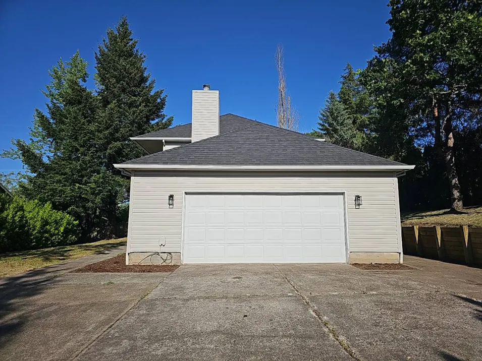 2252 Westfarthing Way NW Salem, OR 97304, Polk County