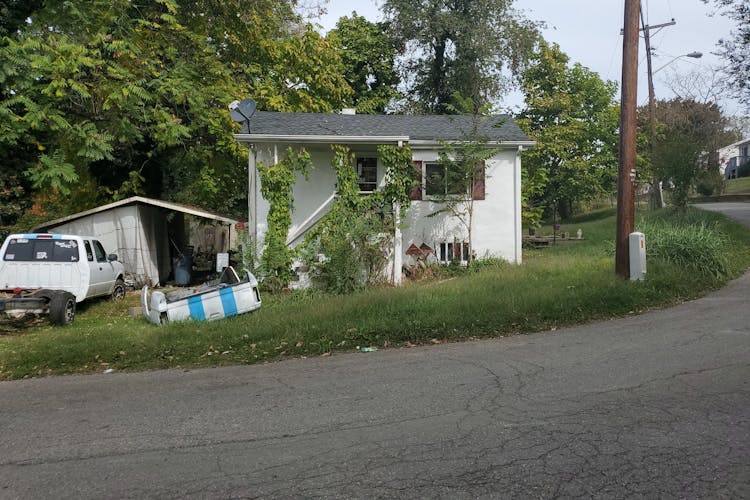 916 Liberty Rd NE, Roanoke, VA, 24012, USA