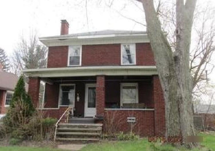 1806 40th St NW Canton, OH 44709, Stark County