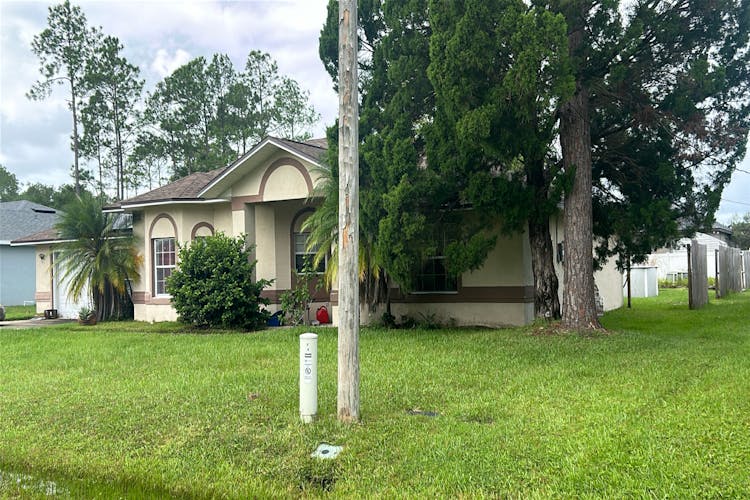 6 Robin Hood Ln Palm Coast, FL 32164, Flagler County