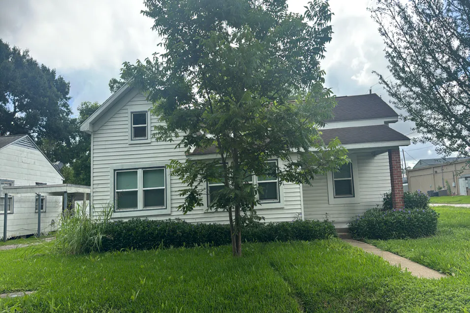 201 N Prairie St Dayton, TX 77535, Liberty County