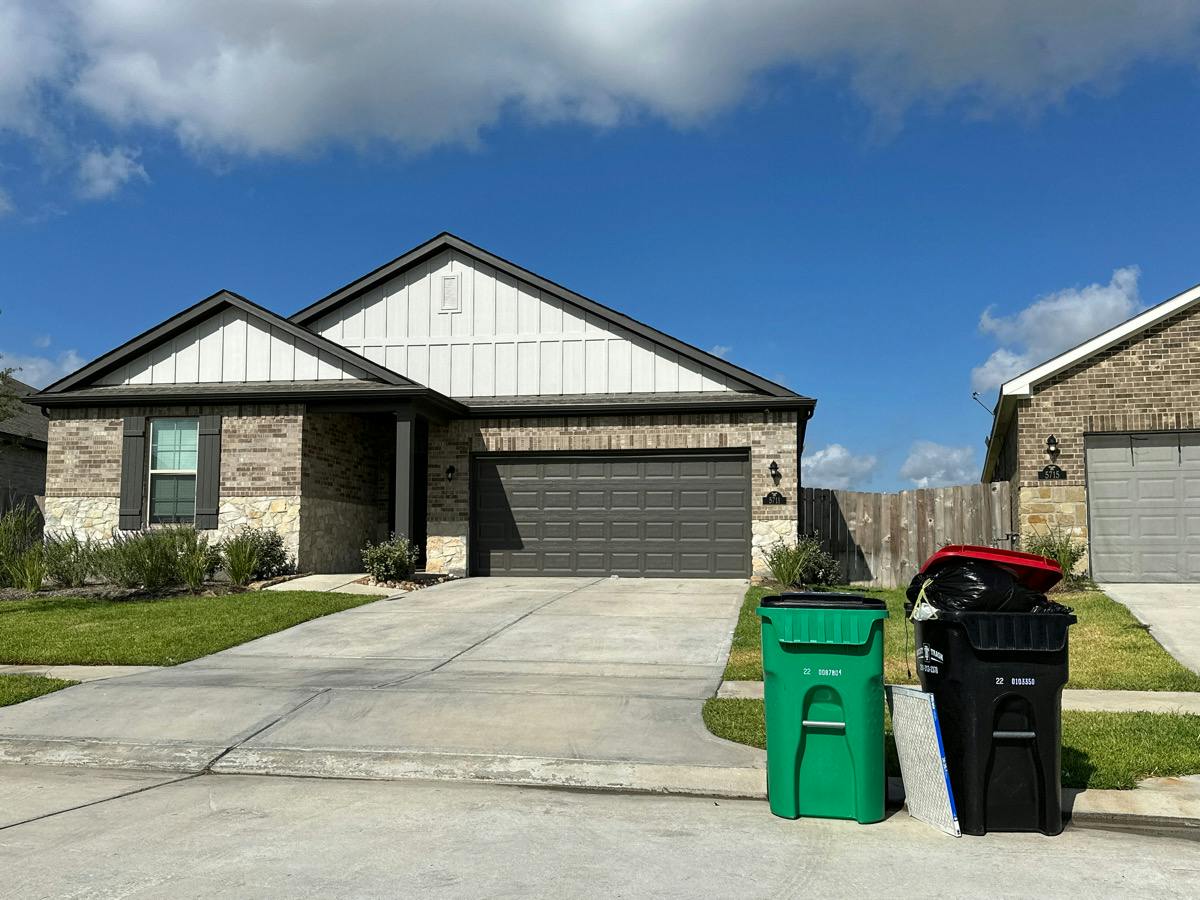 Aurora Greens Ln, Katy, TX 77493