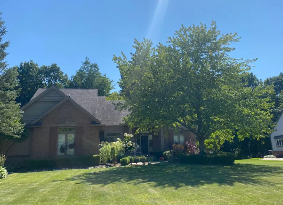 638 Roxbury Dr Lake Orion, MI 48359, Oakland County