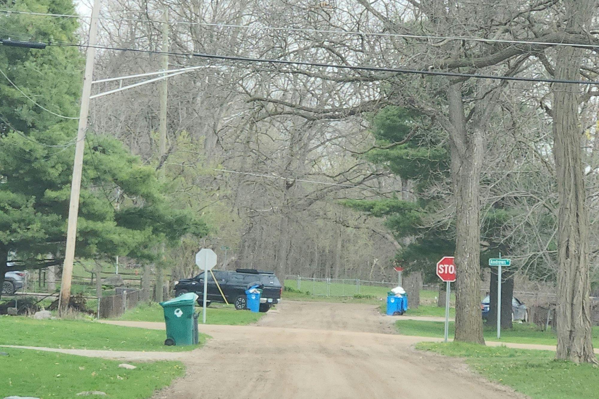 Commercial St, Commerce Township, MI 48382
