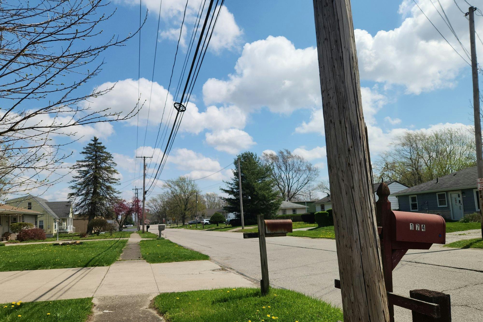 Warden Ave, Elyria, OH 44035 #1
