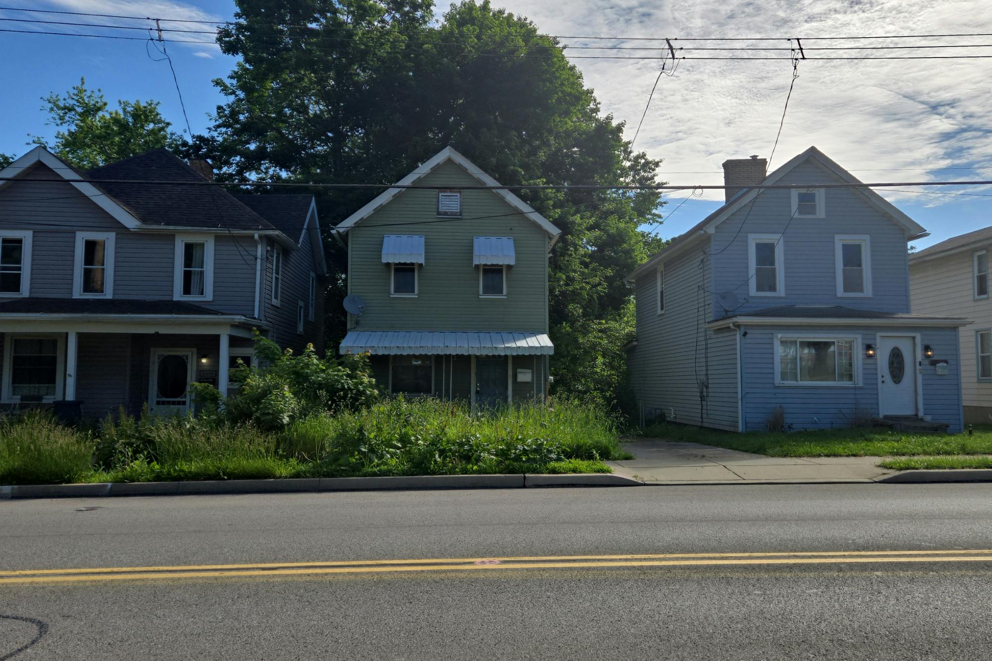 4th Ave, Beaver Falls, PA 15010