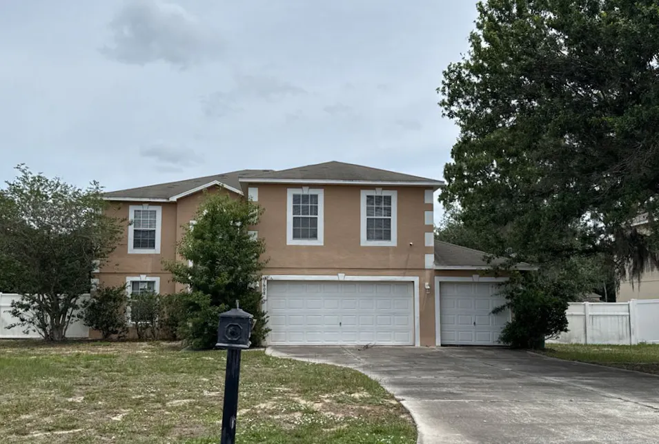 1608 Daybreak Drive Fruitland Park, FL 34731, Lake County