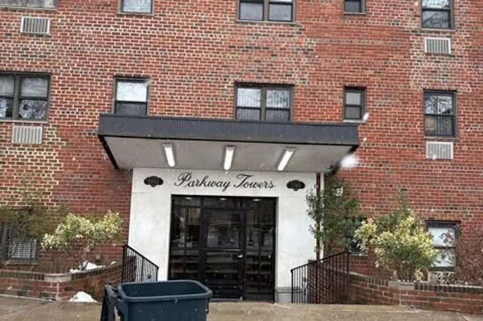 1910 Pelham Parkway South Apt. 3b Bronx, NY 10461, Bronx County
