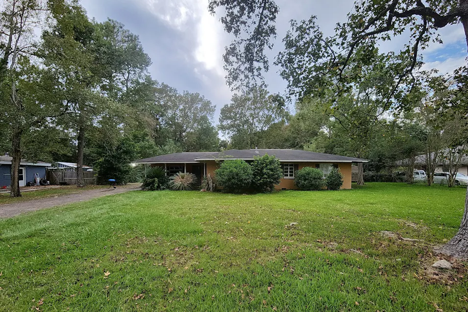 3016 Bay Cresent Dr Mobile, AL 36605, Mobile County