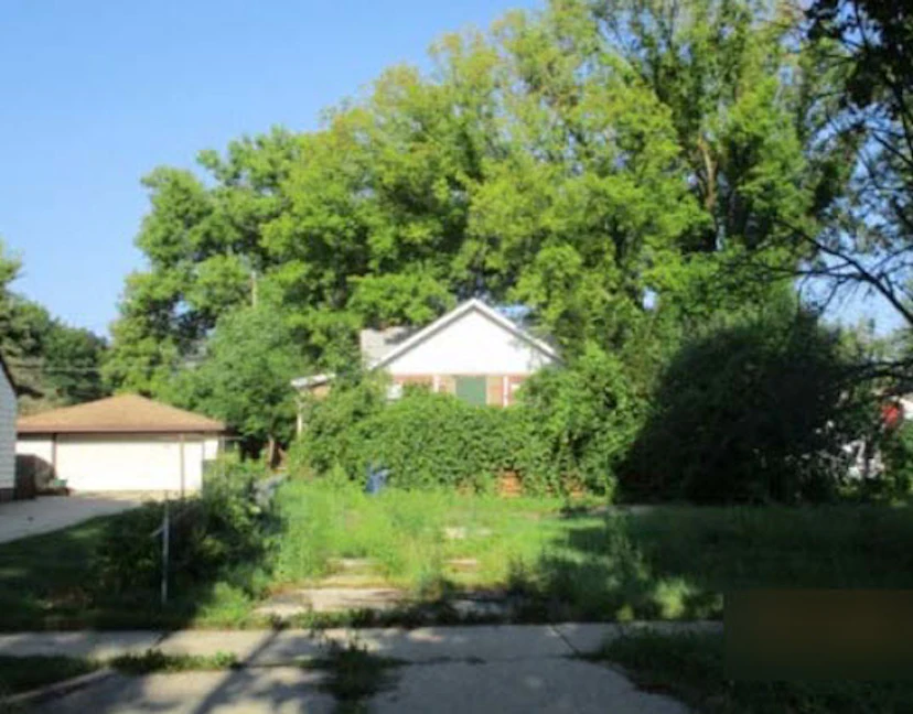 7129 North 42nd Street