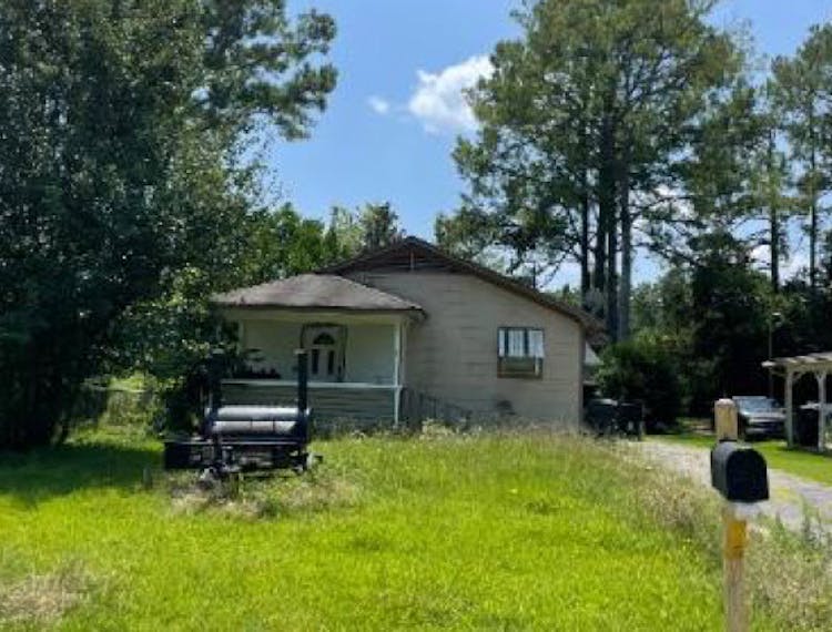 1811 21st Ave, Calera, AL, 35040, USA