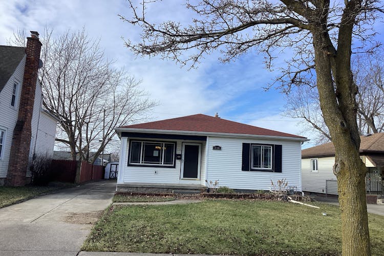 218 Wellington Ave Tonawanda, NY 14223, Erie County