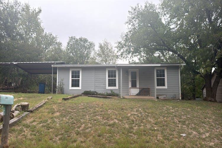 311 S Watson St Alvarado, TX 76009, Johnson County