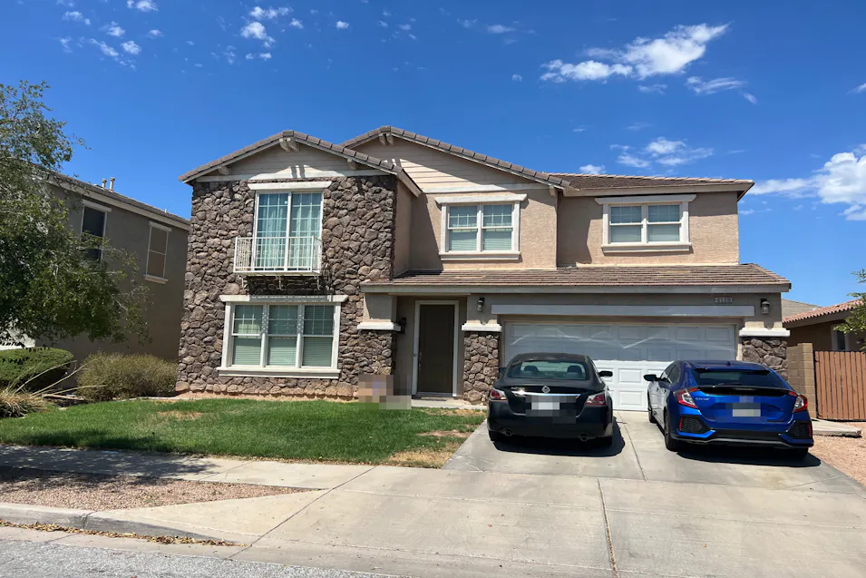 4118 W Saint Anne Ave Phoenix, AZ 85041, Maricopa County