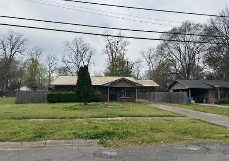912 S Cokley St Lake Village, AR 71653, Chicot County