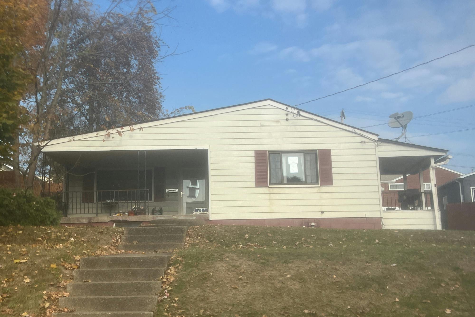 Roup Ave, Brackenridge, PA 15014