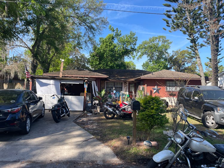 700 Grove Ave Holly Hill, FL 32117, Volusia County