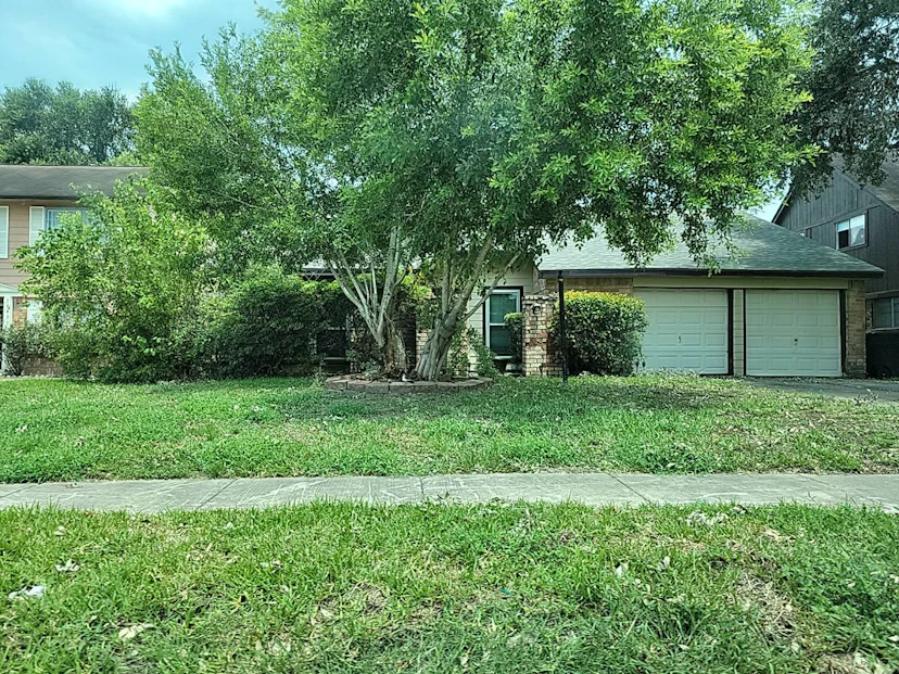 16503 Lost Quail Drive