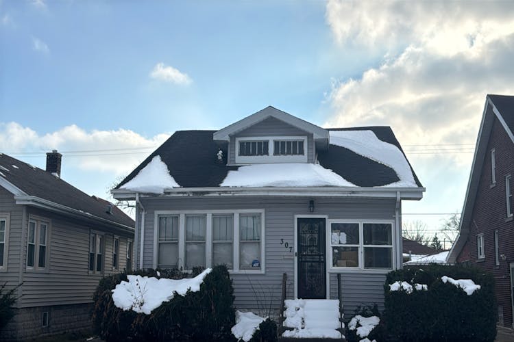 307 157th Street Calumet City, IL 60409, Cook County