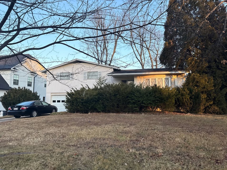 6403 Kirby Rd Bethesda, MD 20817, Montgomery County