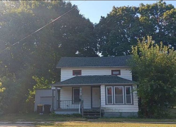 419 W Washington St Saint Louis, MI 48880, Gratiot County