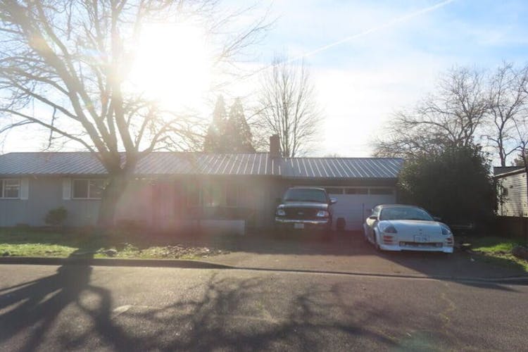 1211 Triangle Dr Central Point, OR 97502, Jackson County