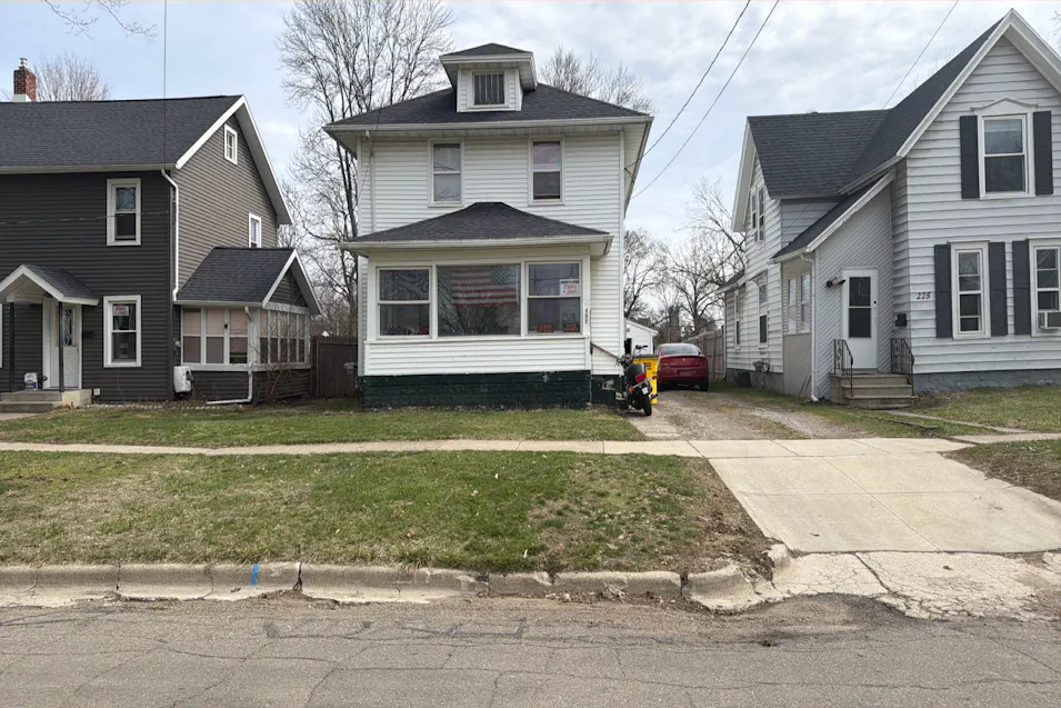 227 N Webster St Jackson, MI 49202, Jackson County