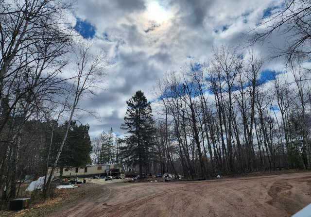 Royal Heights Ln, Braham, MN 55006