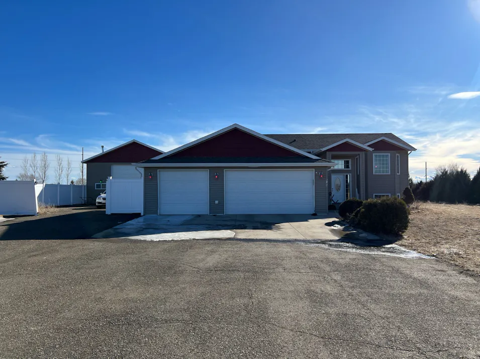 6165 Preston Loop Bismarck, ND 58504, Burleigh County