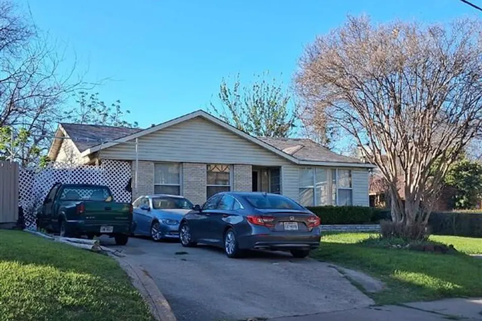 2615 Maple Springs Blvd Dallas, TX 75235, Dallas County